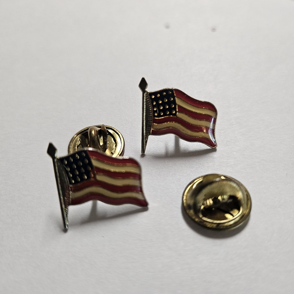 American Flag Lapel Pins